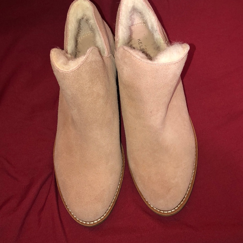 Kelsi Dagger pink suede booties